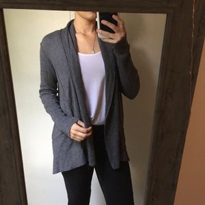 🎈Ann Taylor Loft gray cardigan